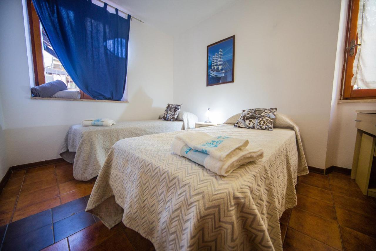 Casa Goletta Soggiorno Per 4 A 2 Minuti Dalla Spiaggia Iunq0334 Cala Gonone Exterior foto